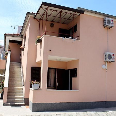 Apartments Garden Ровінь Екстер'єр фото