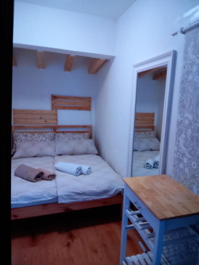 Apartments Garden Ровінь Екстер'єр фото