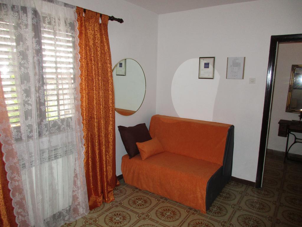 Apartments Garden Ровінь Екстер'єр фото