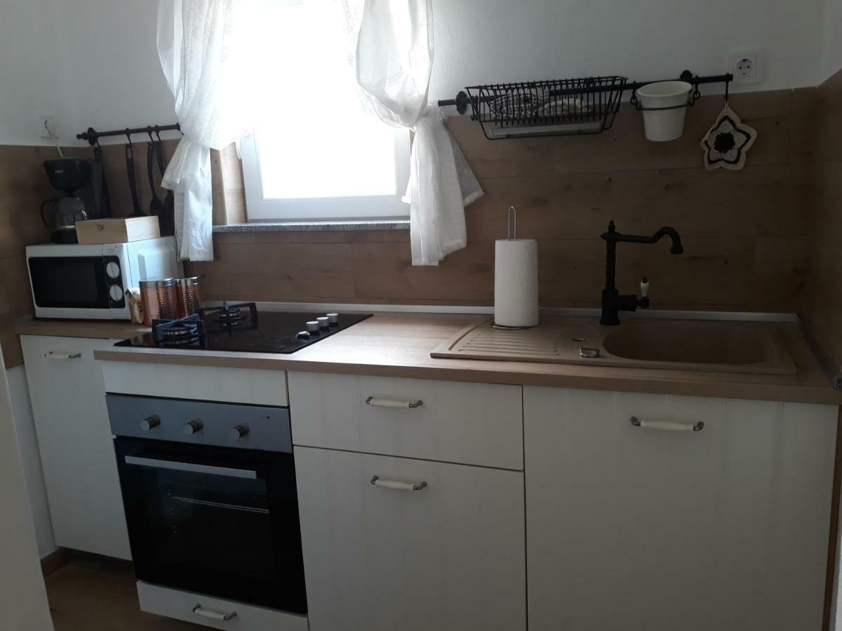 Apartments Garden Ровінь Екстер'єр фото