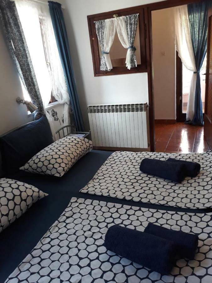 Apartments Garden Ровінь Екстер'єр фото
